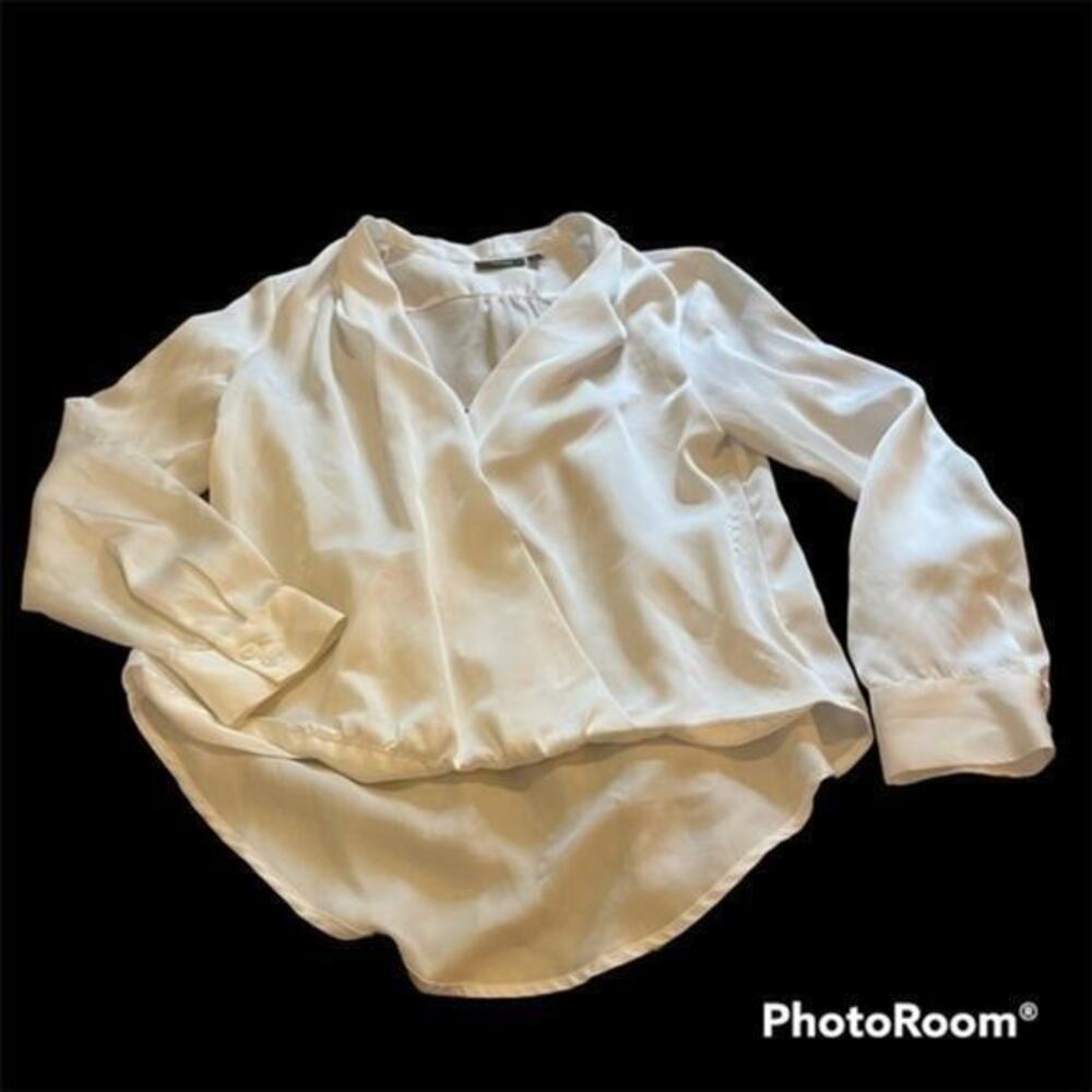 White Apt. 9 blouse